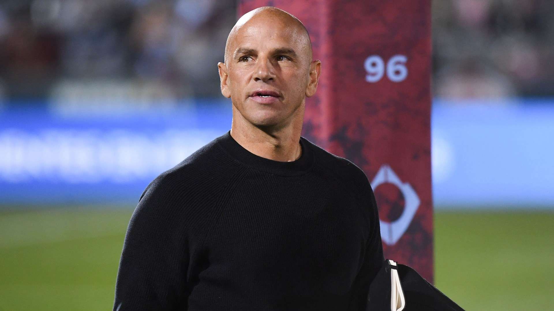 接近签下萨 接近签下萨